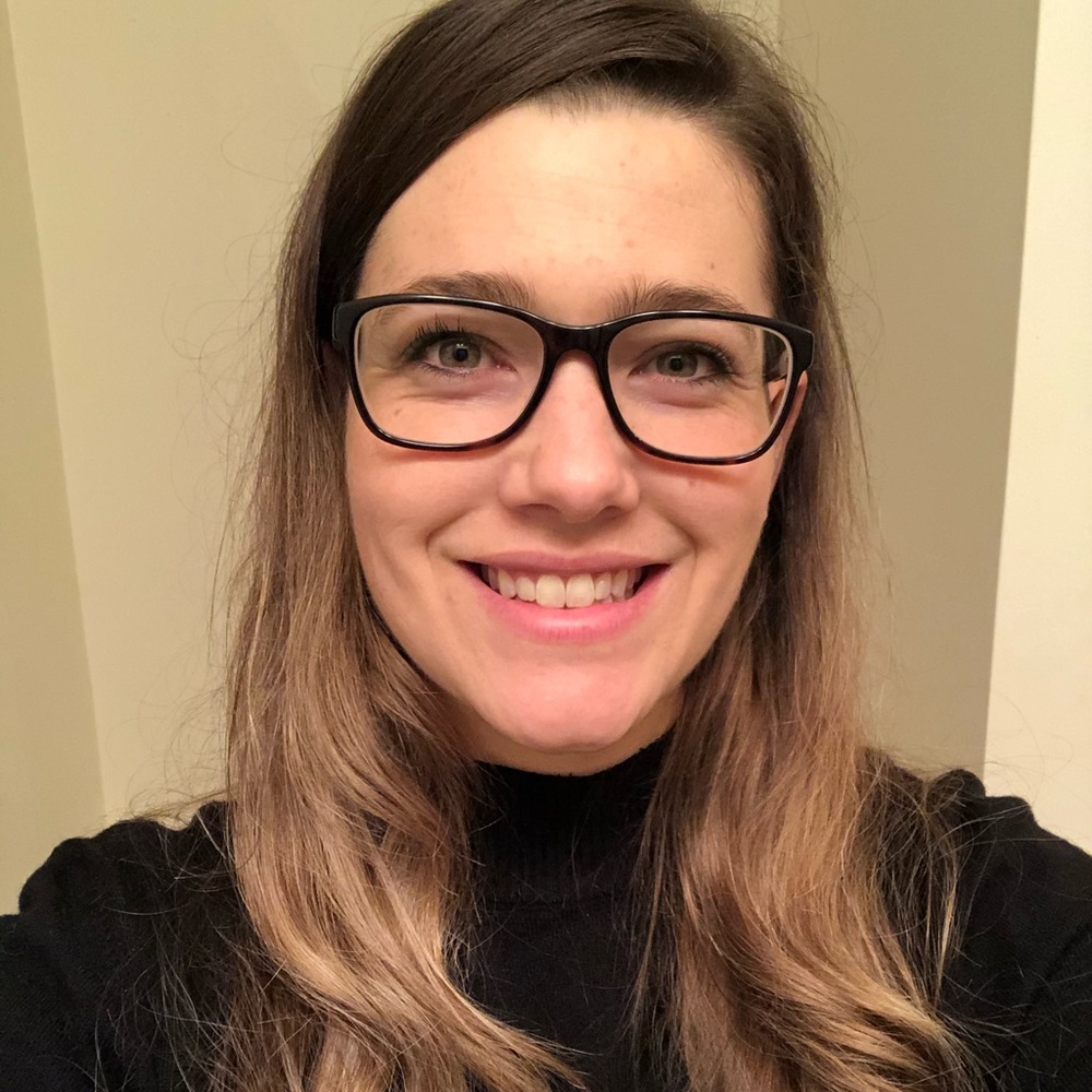 Meet your Posher, Lydia